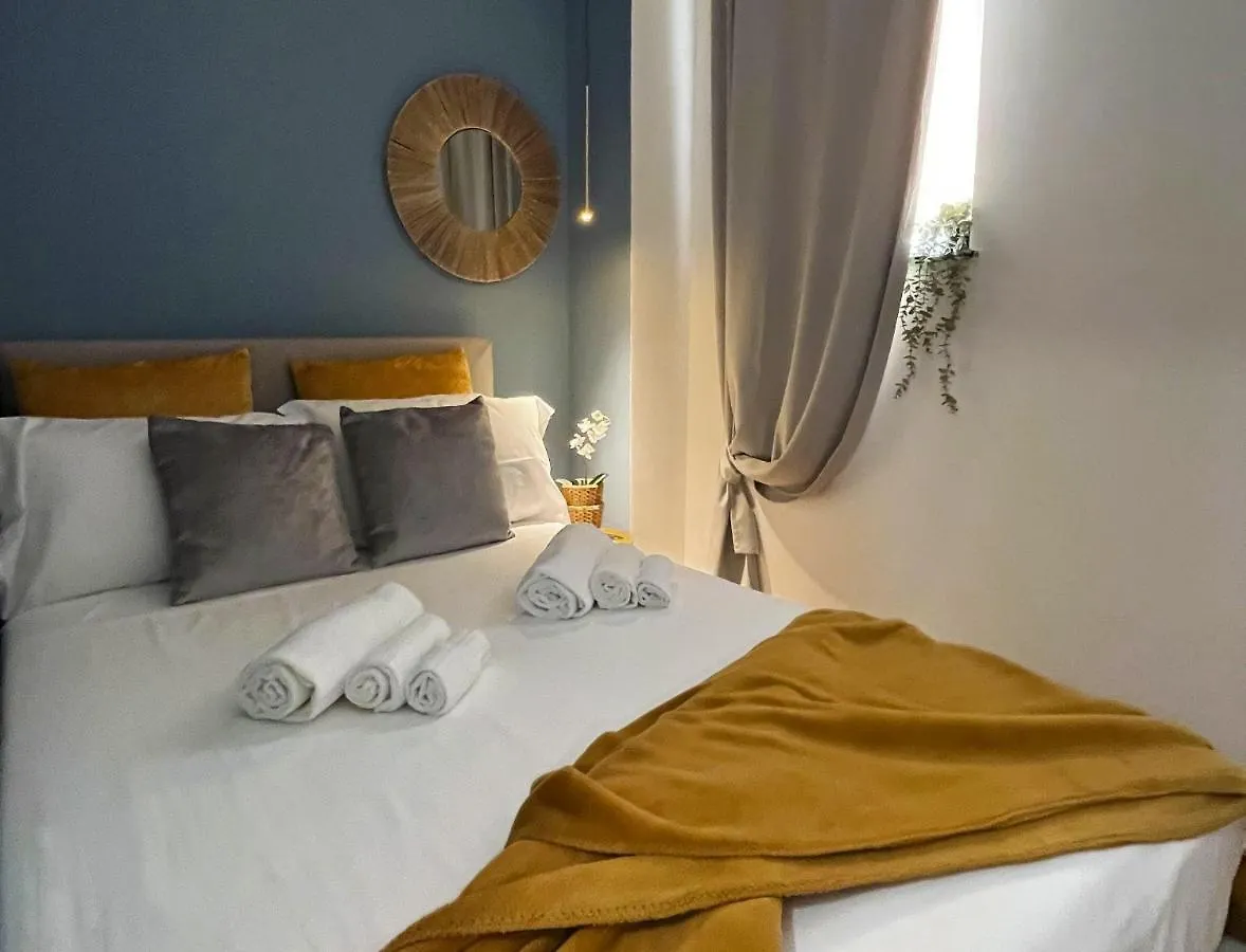 Happy Family Apartments San Pietro Gênes 0*,