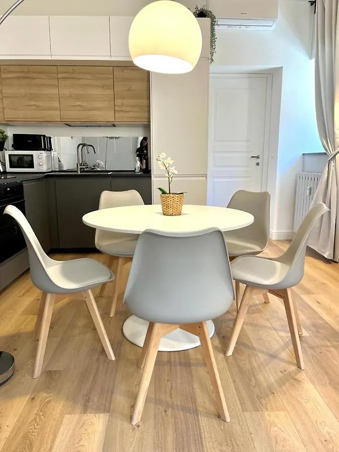 Happy Family Apartments San Pietro Genova Italia