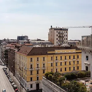 https://the-blue-nest-with-a-view-palestrina.italymilanhotels.net