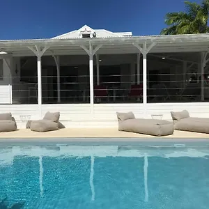 https://studio-papaye.comcaribbean.com